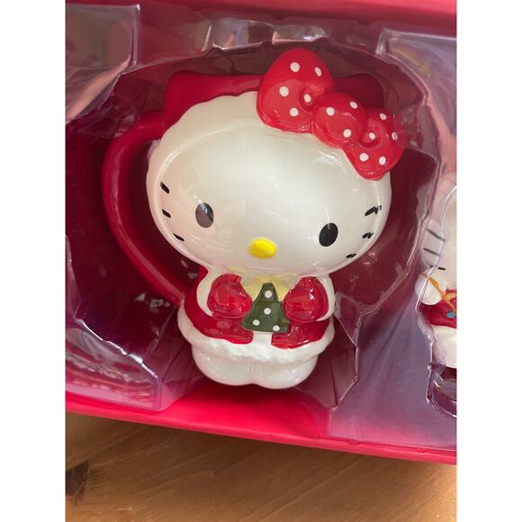 Hello Kitty Mug and Figurine Gift Set NEW in Box Christmas - Picture 9 of 10